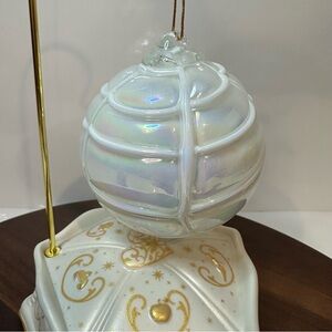 Hand-Blown Glass Ornamect Cinderella Pumpkin Carriage Disney-Inspired